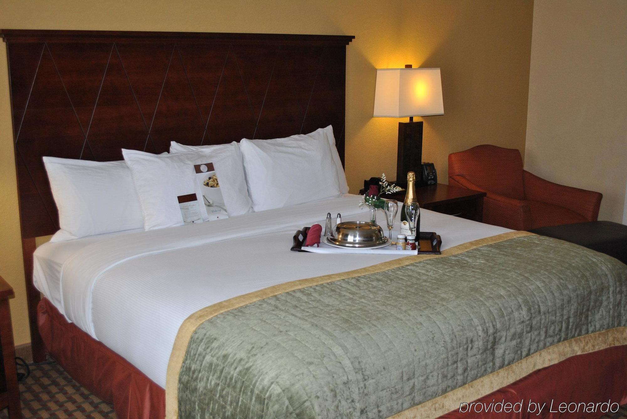 ดับเบิลทรี บาย ฮิลตัน ฟาเยตต์วิลล์ Hotel เฟย์เอตต์วิลล์ ภายนอก รูปภาพ